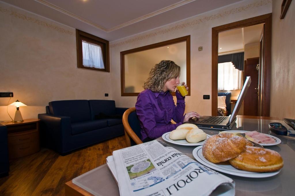Hotel Aurora Wellness & Spa Tivoli Terme Room photo