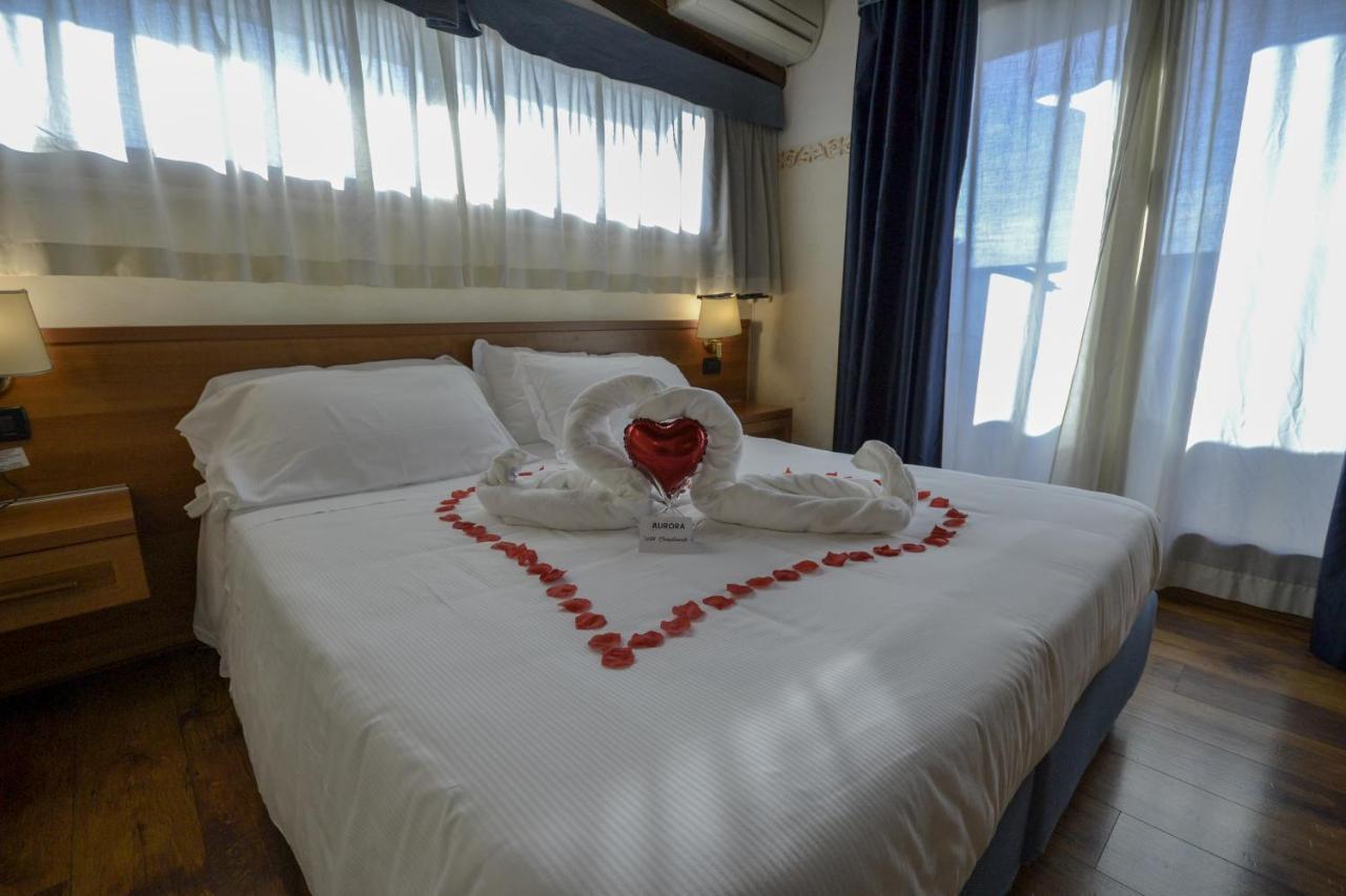 Hotel Aurora Wellness & Spa Tivoli Terme Exterior photo