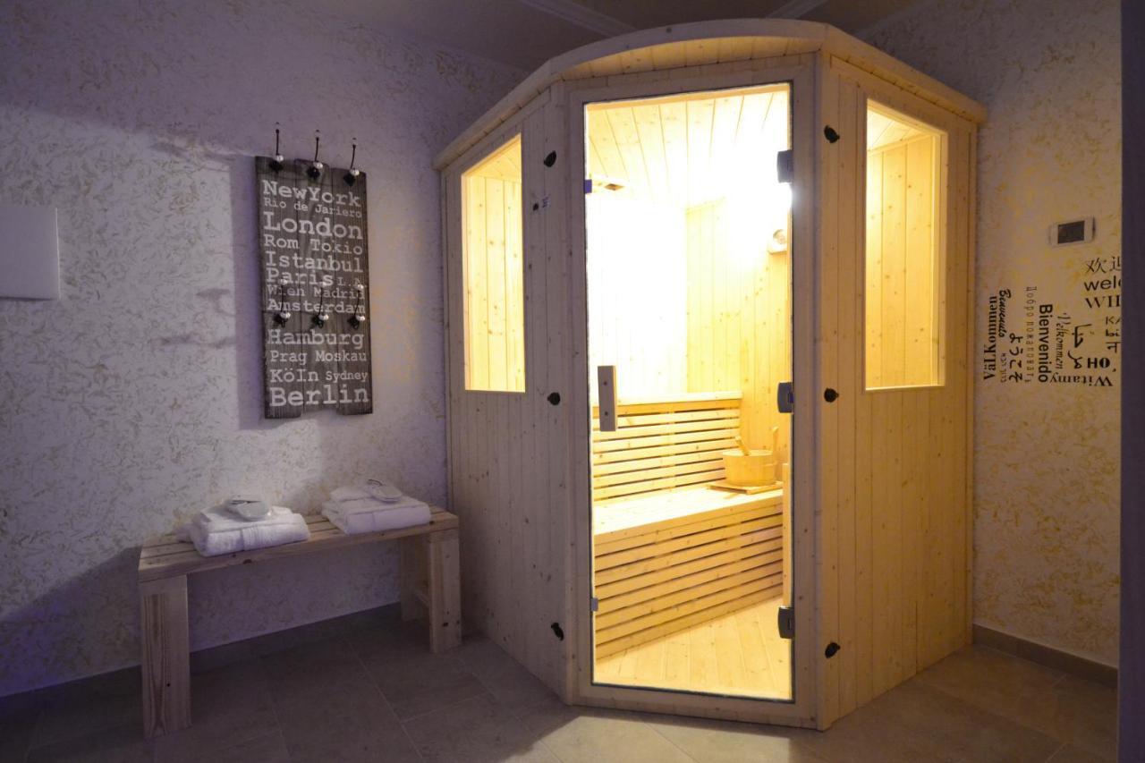 Hotel Aurora Wellness & Spa Tivoli Terme Exterior photo